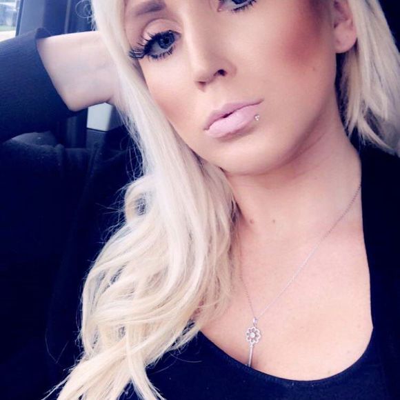 Meet your Posher, Hope - Picture 1 of 1